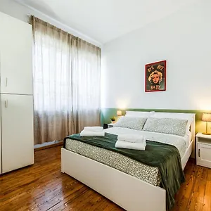  Appartamento Milanese Elegance - 15 Minutes Duomo