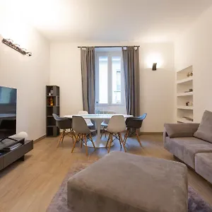  Appartamento Moscova Elegant