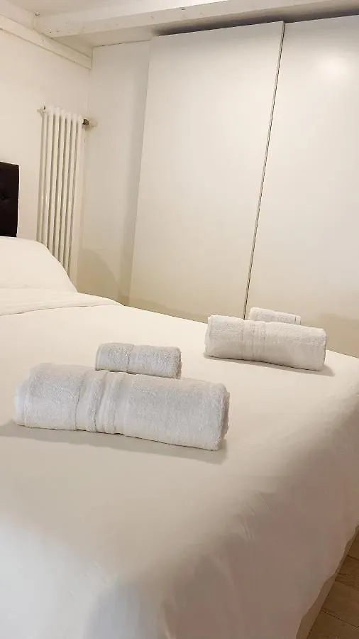 Appartamento Accogliente Loft A 8 Min Dal Duomo Milano